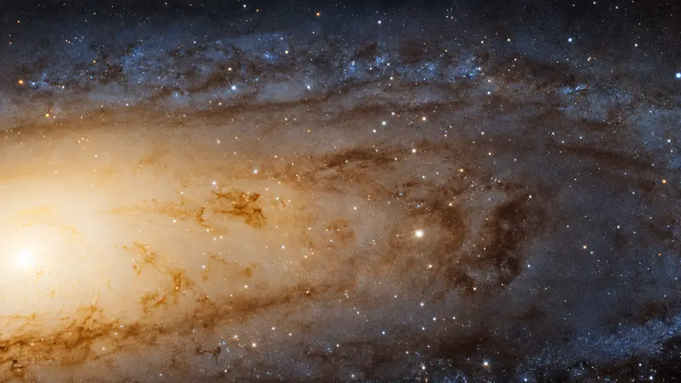 仙女座星系的恒星与暗尘埃带，基于 NASA 哈勃影像的 AI 构图处理